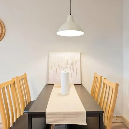Apartment City Centre Apt 10 Min Walk To Temple Bar Sleeps 4 Dublin